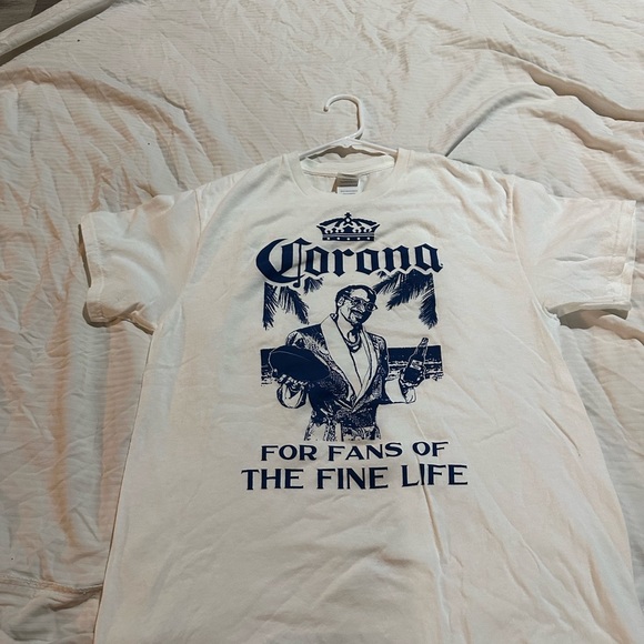 Corona x snoop dog Tshirt - Picture 2 of 2
